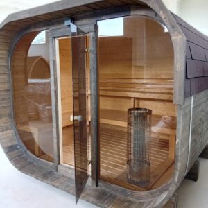 Ovale Fasssauna 2,65 x 3,05 m mit Elektroofen – Premium Gartensauna mit Glasfront