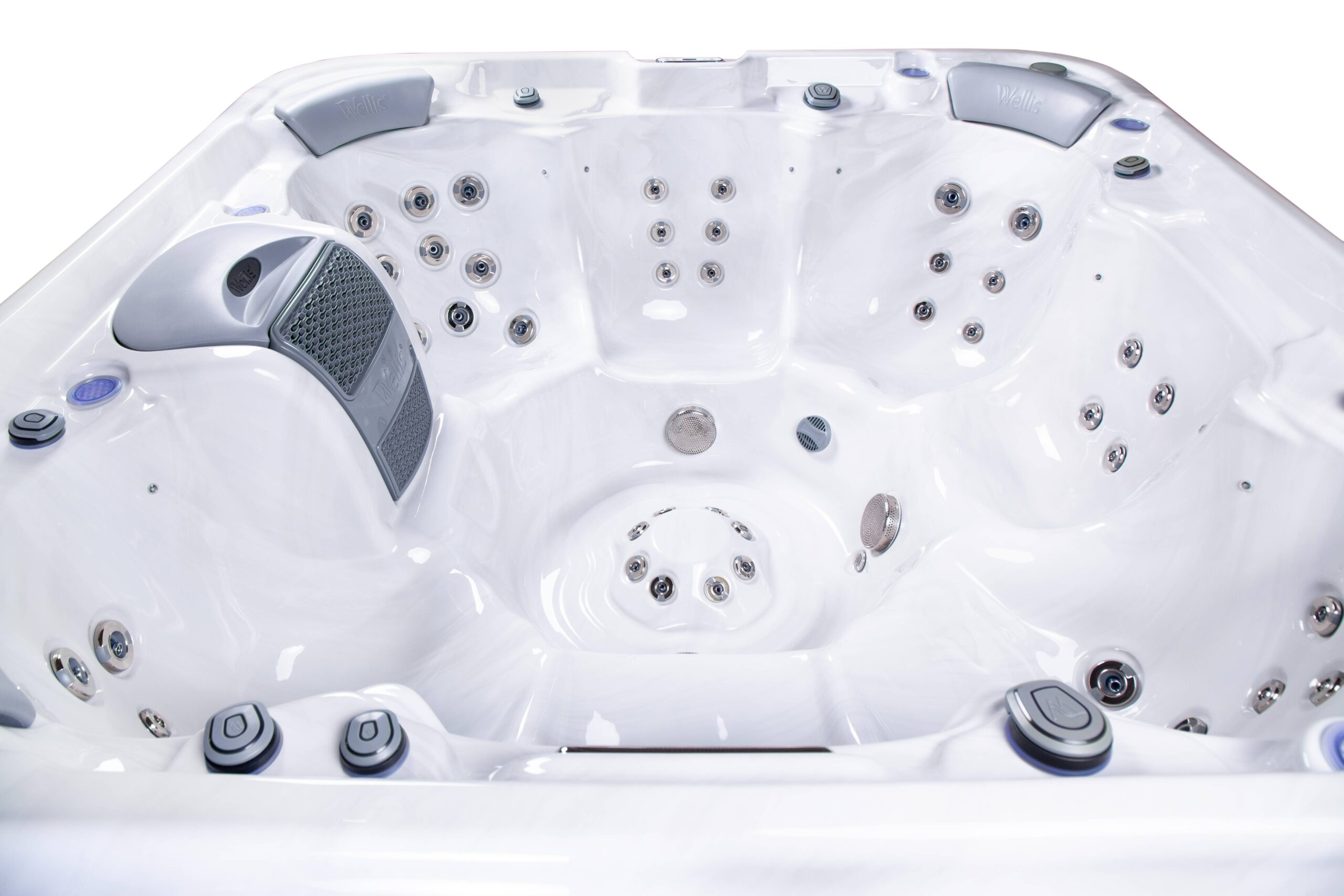 Wellis Vienna Life Whirlpool – Outdoor Spa mit 62 Massagedüsen – Bild 9