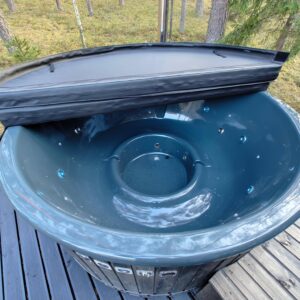 Hot Tub (Ø 200 cm) mit WPC-Außenverkleidung und externen Holzofen – Badefass mit Acrylwanne & Luftdüsen