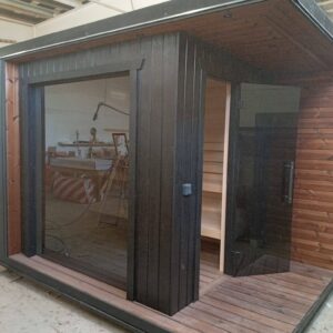 Quadratische Sauna Cube mit offener Terrasse - 2,10 x 3,15 x 2,45 Meter - Thermoholz
