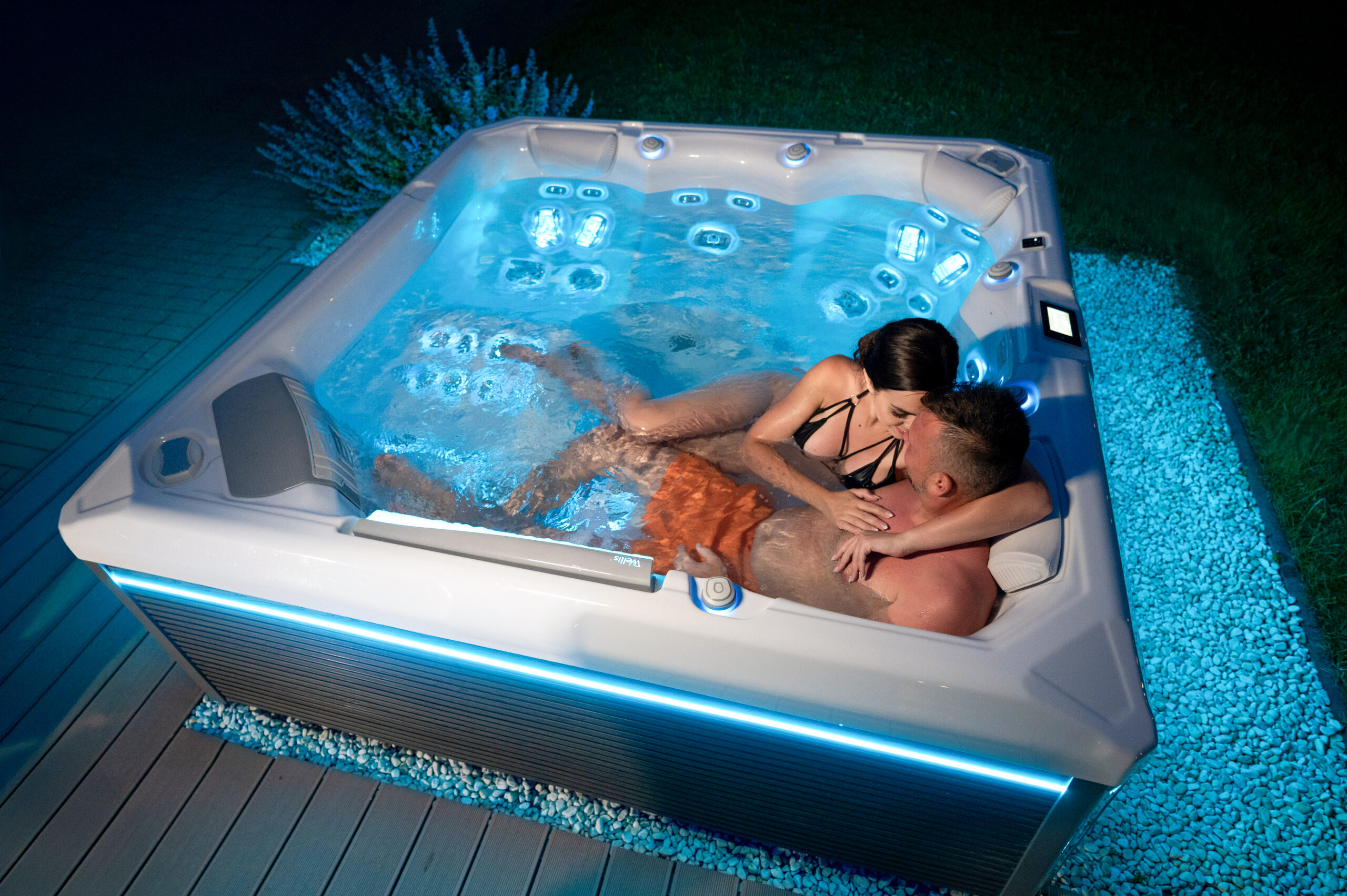 Wellis Makalu Life – Essential, Deluxe und Premium Edition mit 51 Düsen und 4 Infinity Jets – Bild 19