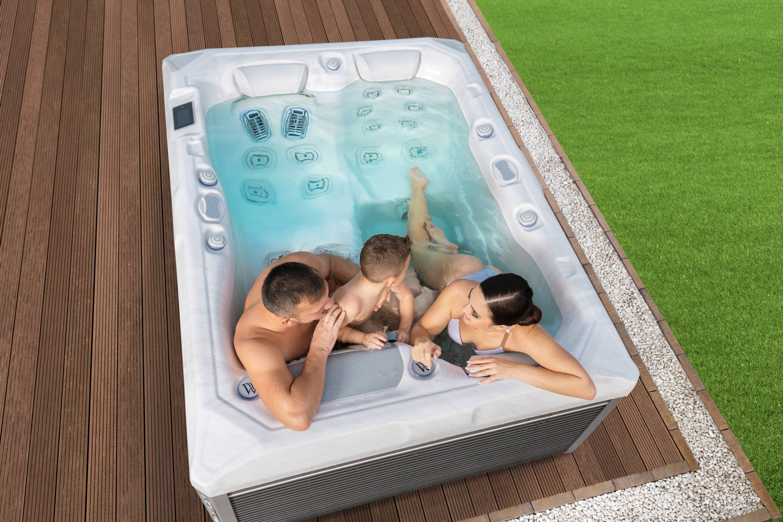 Wellis Teide Life – Deluxe und Premium Edition mit 32 Düsen und 2 Infinity Jets – Bild 16